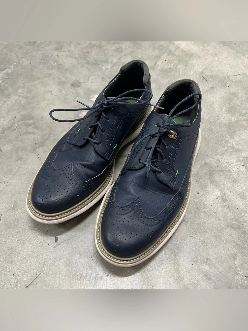 Foot Joy Traditions Golf Shoes Mens Size 11.5 Navy Blue Wingtip Spiked 57911